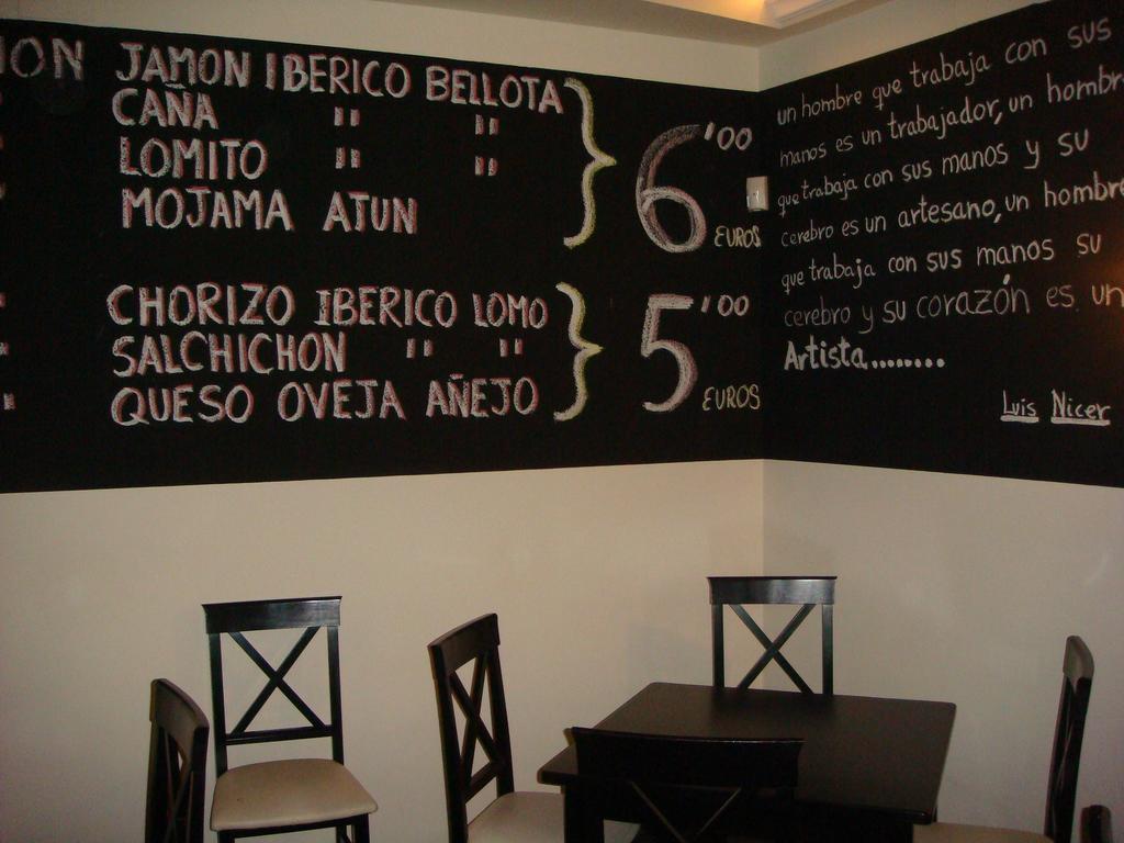 Hotel Leon Tierra De Vinos 2*